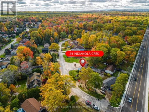 24 Indianola Crescent Wasaga Beach ON L9Z 2W3