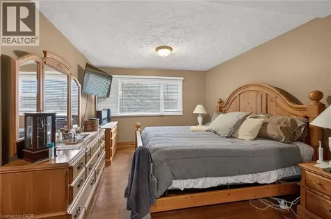 186 Seneca Avenue Hamilton ON L9B 1M2