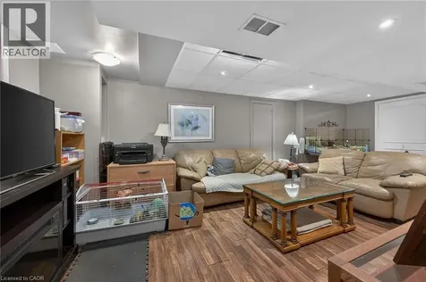 186 Seneca Avenue Hamilton ON L9B 1M2