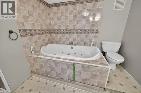 186 Seneca Avenue Hamilton ON L9B 1M2