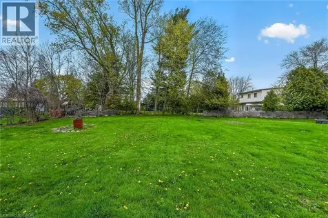 186 Seneca Avenue Hamilton ON L9B 1M2