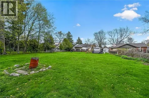 186 Seneca Avenue Hamilton ON L9B 1M2