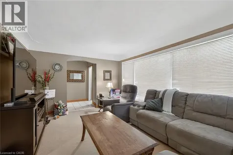 186 Seneca Avenue Hamilton ON L9B 1M2