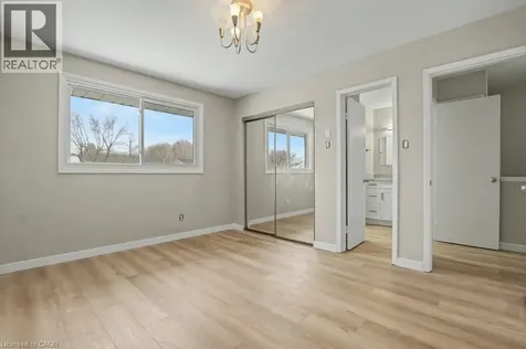 104 Ralgreen Crescent Kitchener ON N2M 1T9