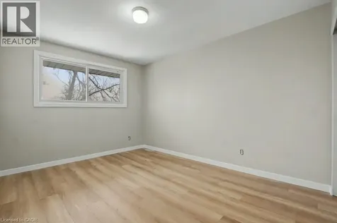 104 Ralgreen Crescent Kitchener ON N2M 1T9