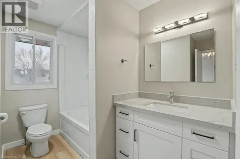 104 Ralgreen Crescent Kitchener ON N2M 1T9