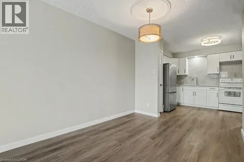 104 Ralgreen Crescent Kitchener ON N2M 1T9