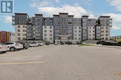 15 Kneeshaw Drive Barrie ON L9J 0X9