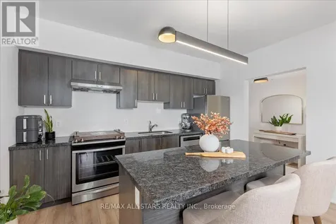 15 Kneeshaw Drive Barrie ON L9J 0X9