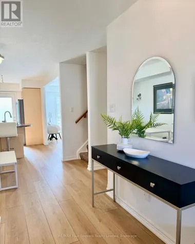 60 Barr Street Collingwood ON L9Y 0E6