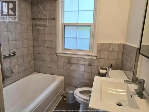 3396 Woodward Boulevard Windsor ON N8W 2Y6