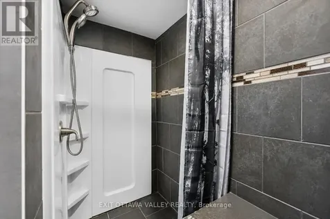 444 Isabella Street Pembroke ON K8A 5T7