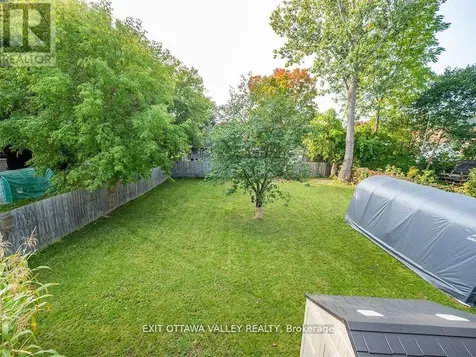 444 Isabella Street Pembroke ON K8A 5T7