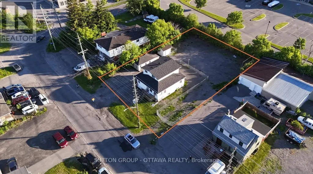 1368 Labrie Avenue Ottawa ON K1B 3M1