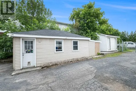 1368 Labrie Avenue Ottawa ON K1B 3M1