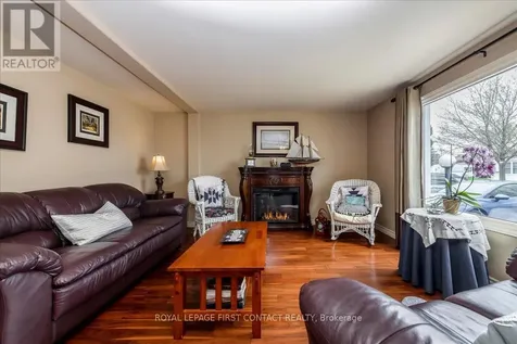 31 Corner Brook Trail Innisfil ON L9S 1P5