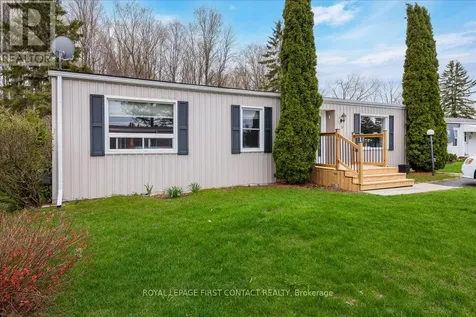 31 Corner Brook Trail Innisfil ON L9S 1P5
