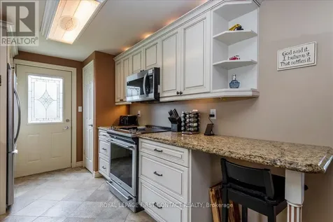31 Corner Brook Trail Innisfil ON L9S 1P5