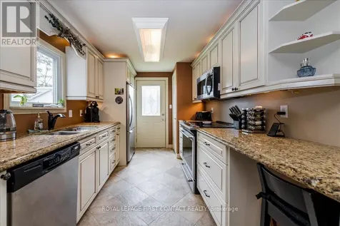 31 Corner Brook Trail Innisfil ON L9S 1P5