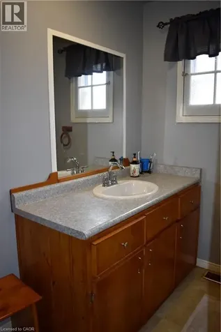 36 Woodhouse Avenue Port Dover ON N0A 1N8