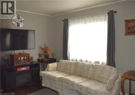 36 Woodhouse Avenue Port Dover ON N0A 1N8