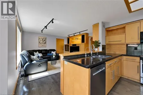 33 Walnut Drive Guelph ON N1E 4B4