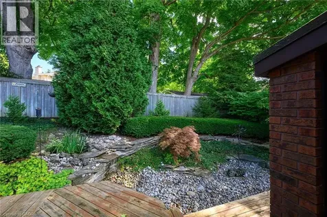33 Walnut Drive Guelph ON N1E 4B4