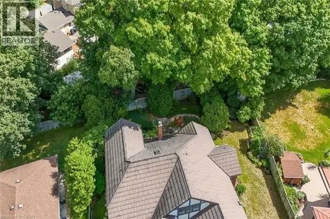 33 Walnut Drive Guelph ON N1E 4B4