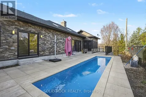 19 Neely Street Ottawa ON K0A 1T0
