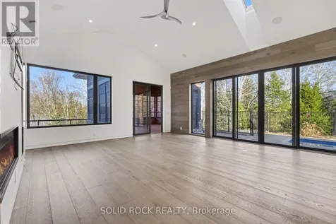 19 Neely Street Ottawa ON K0A 1T0