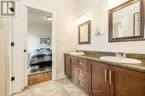 270 West Lake Circle Ottawa ON K0A 1L0