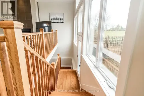 270 West Lake Circle Ottawa ON K0A 1L0