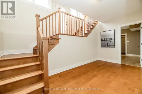 270 West Lake Circle Ottawa ON K0A 1L0
