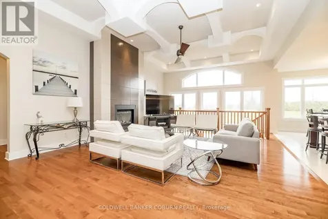 270 West Lake Circle Ottawa ON K0A 1L0