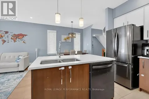 790 Cairn Cres Crescent East Ottawa ON K1W 0P7