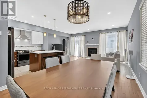 790 Cairn Cres Crescent East Ottawa ON K1W 0P7