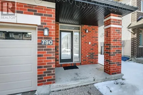 790 Cairn Cres Crescent East Ottawa ON K1W 0P7