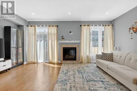 790 Cairn Cres Crescent East Ottawa ON K1W 0P7