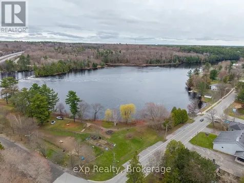 20A Silver Birch Court Parry Sound ON P2A 0A7