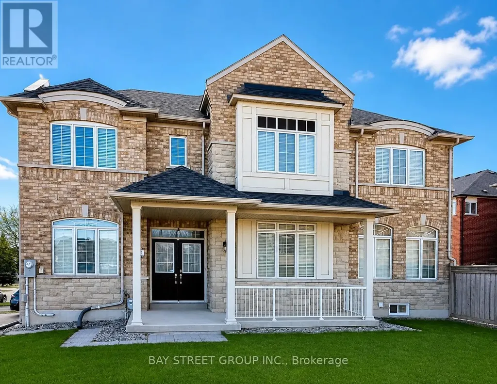 491 Mavrinac Boulevard Aurora ON L4G 0J6