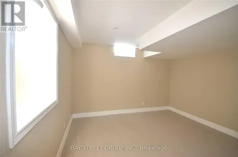491 Mavrinac Boulevard Aurora ON L4G 0J6
