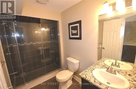 491 Mavrinac Boulevard Aurora ON L4G 0J6