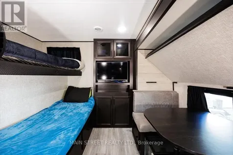 15 Hawaiian Circle Whitchurch-stouffville ON L0G 1E0