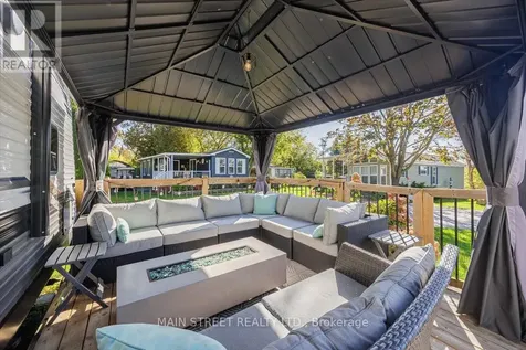 15 Hawaiian Circle Whitchurch-stouffville ON L0G 1E0