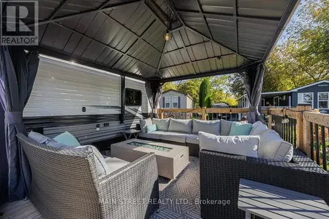 15 Hawaiian Circle Whitchurch-stouffville ON L0G 1E0