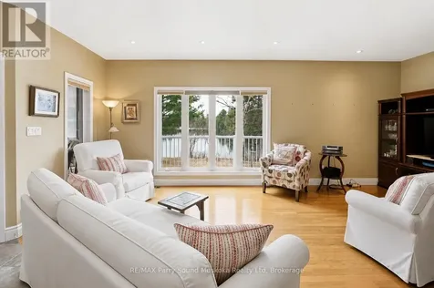 132 Lawson Drive Kearney ON P0A 1J0
