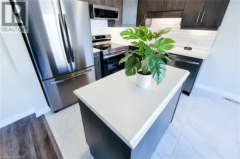 111 Alicia Crescent Thorold ON L2V 0M2