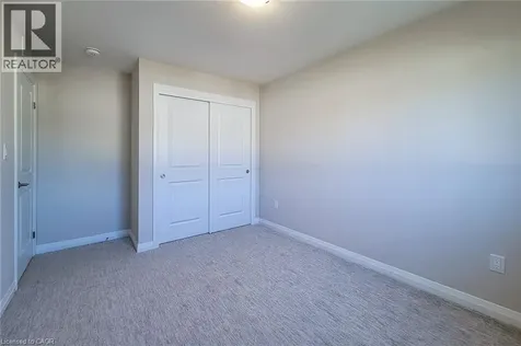 111 Alicia Crescent Thorold ON L2V 0M2