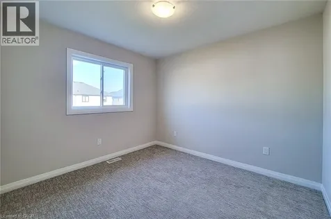 111 Alicia Crescent Thorold ON L2V 0M2