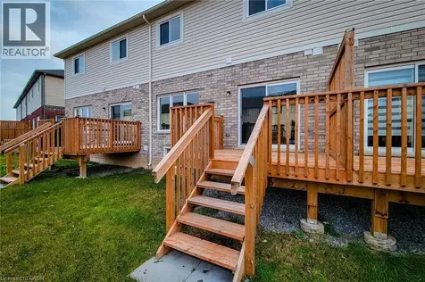 111 Alicia Crescent Thorold ON L2V 0M2